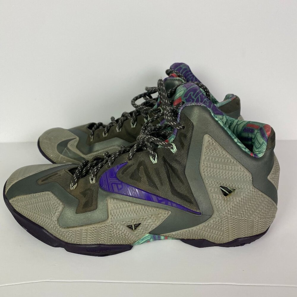 Nike Lebron 11 Terracotta Warrior Basketball Shoes Men's 12 Gray Electric Purple
